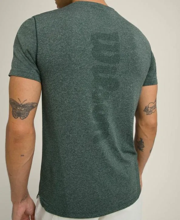Tanks and TShirts Men Wilson Breakpoint Seamless Tee Sycamore Tanks and TShirts Men Wilson Breakpoint Seamless Tee Sycamore