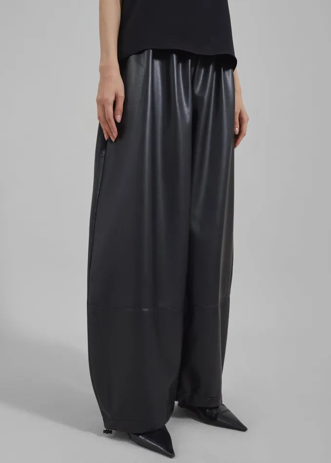The Frankie Shop Bottoms Briar Faux Leather Balloon Pants 8211 Black 8211 Women
