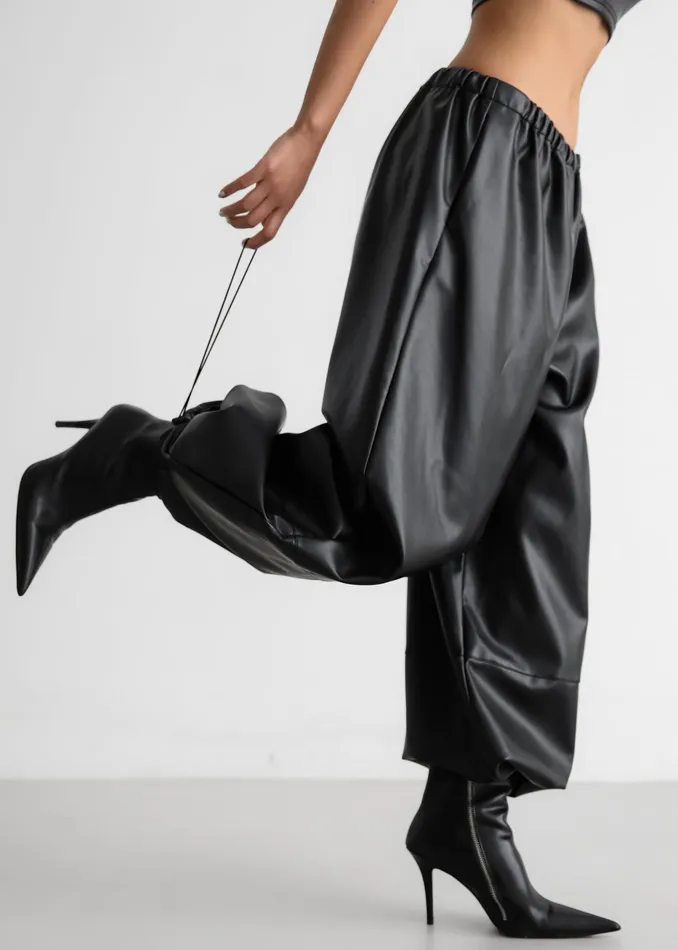 The Frankie Shop Bottoms Briar Faux Leather Balloon Pants 8211 Black 8211 Women