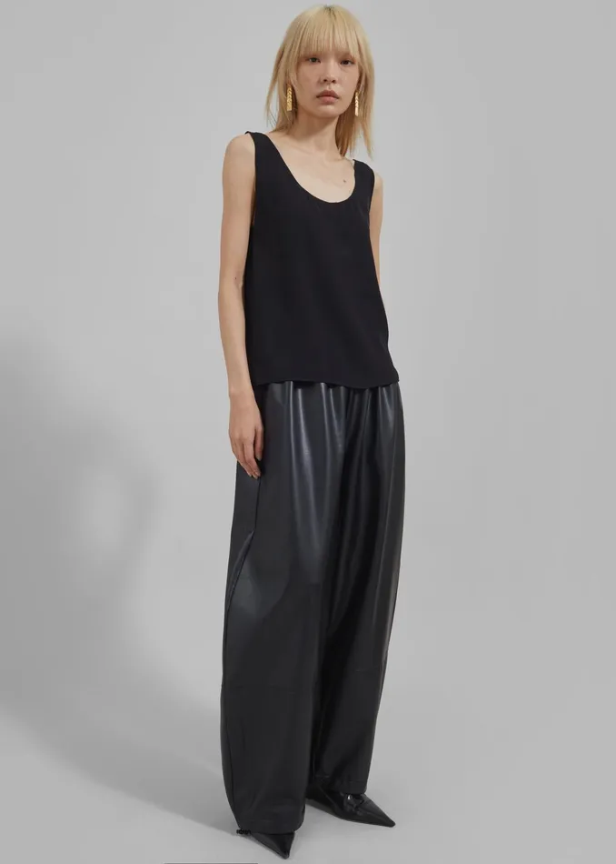 The Frankie Shop Bottoms Briar Faux Leather Balloon Pants 8211 Black 8211 Women