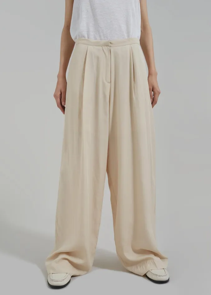 The Frankie Shop Bottoms Colyn Trousers 8211 Beige 8211 Women