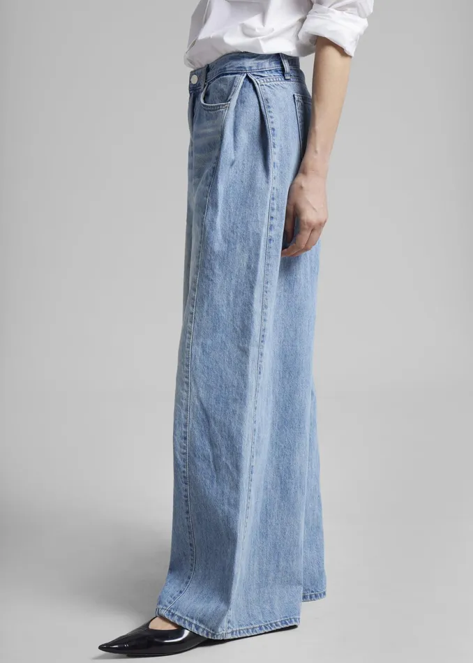 The Frankie Shop Bottoms Oakley Wide Leg Jeans 8211 Blue Wash 8211 Women