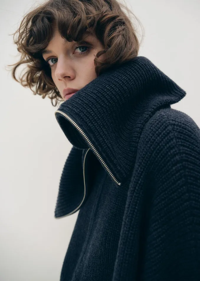 The Frankie Shop Knitwear Hazel Oversized Wool Jumper 8211 Dark Navy 8211 Women The Frankie Shop Knitwear Hazel Oversized Wool Jumper 8211 Dark Navy 8211 Women