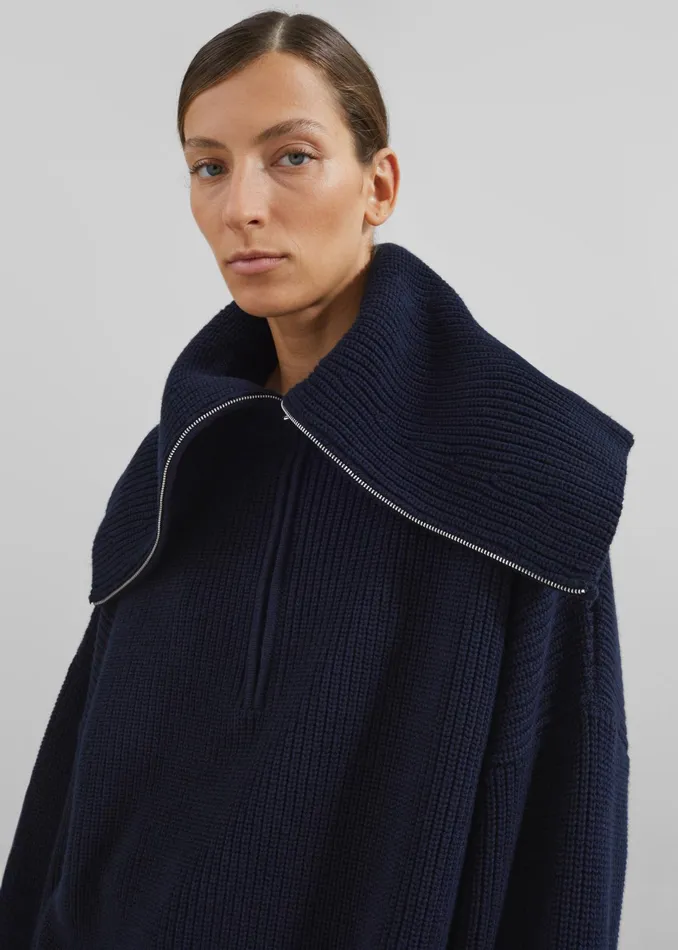 The Frankie Shop Knitwear Hazel Oversized Wool Jumper 8211 Dark Navy 8211 Women