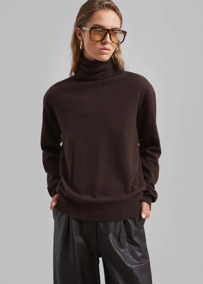 The Frankie Shop Knitwear Ines Thin Padded Turtleneck 8211 Brown 8211 Women