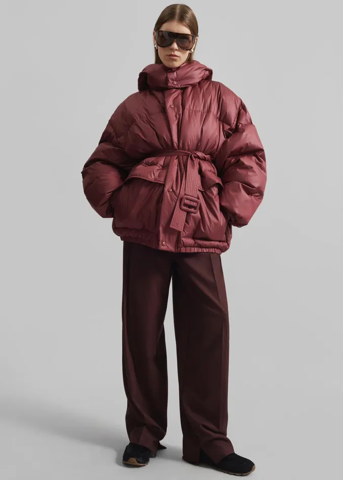 The Frankie Shop Outerwear Hedon Belted Puffer Jacket 8211 Burgundy 8211 Women