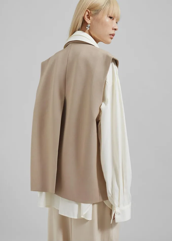 The Frankie Shop Outerwear Kace Boxy Vest 8211 Beige 8211 Women
