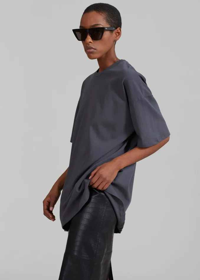 The Frankie Shop Tops Faro Boxy Tee 8211 Charcoal 8211 Women