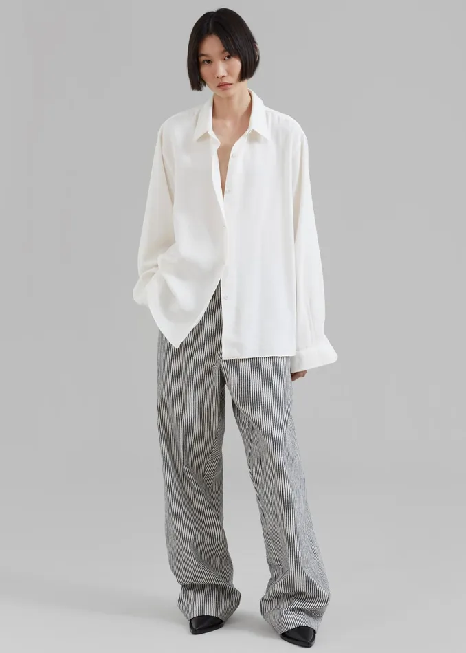 The Frankie Shop Tops Lotta Fluid Shirt 8211 Off White 8211 Women