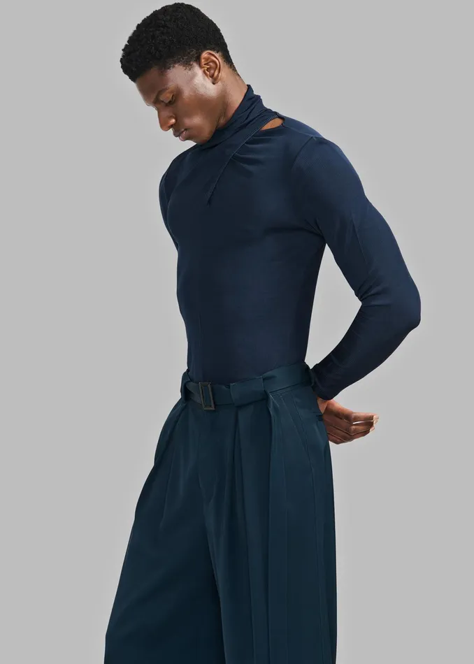 The Frankie Shop Tops Louis Gabriel Nouchi Crossed Top 8211 Night Blue 8211 Men
