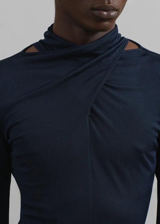 The Frankie Shop Tops Louis Gabriel Nouchi Crossed Top 8211 Night Blue 8211 Men