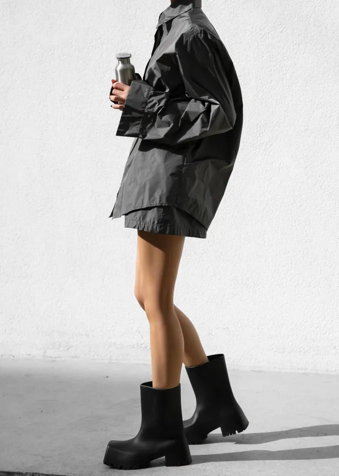 The Frankie Shop Tops Lucy Open Back Oversized Shirt 8211 Charcoal 8211 Women The Frankie Shop Tops Lucy Open Back Oversized Shirt 8211 Charcoal 8211 Women
