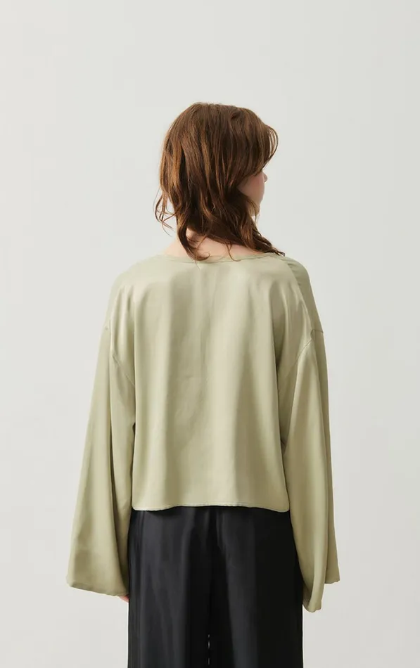 Top Unyl Cliff Women American Vintage Tops and Tanktops Top Unyl Cliff Women American Vintage Tops and Tanktops