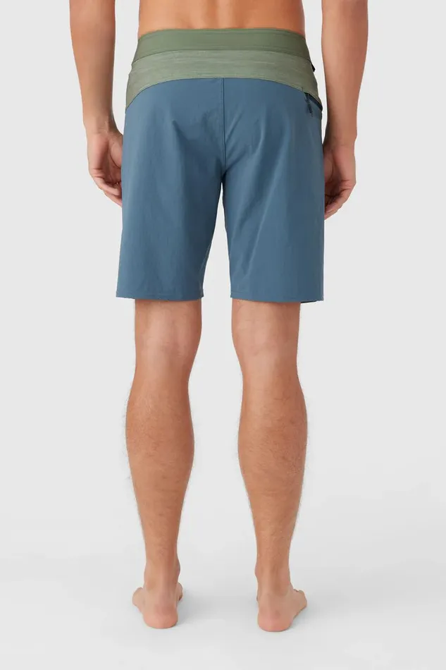 TRVLR ENDURO 20034 BOARDSHORTS Dark Olive Men O039NEILL Featured