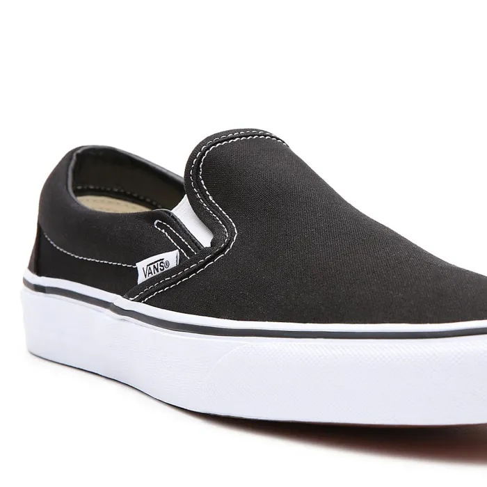 Vans Classics Men Classic SlipOn Shoes Black