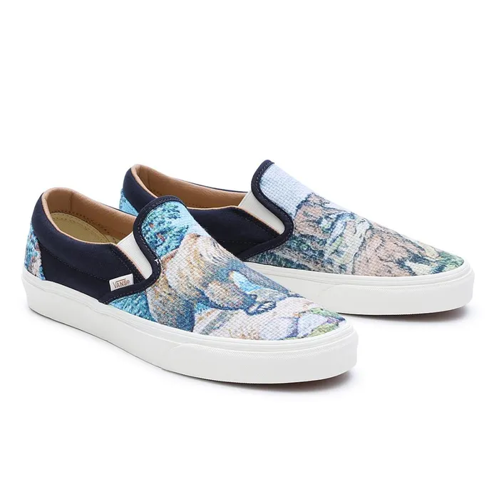 Vans Classics Men Classic SlipOn Shoes Multicolour