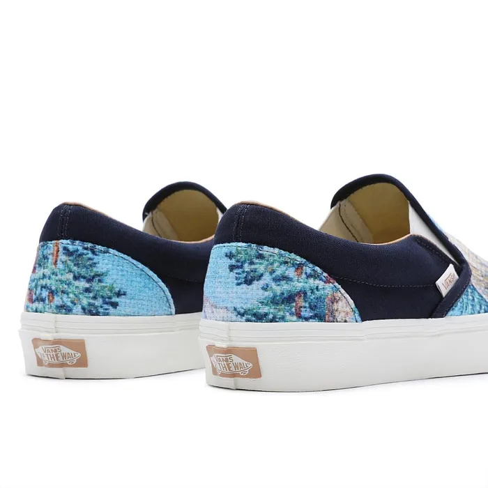 Vans Classics Men Classic SlipOn Shoes Multicolour