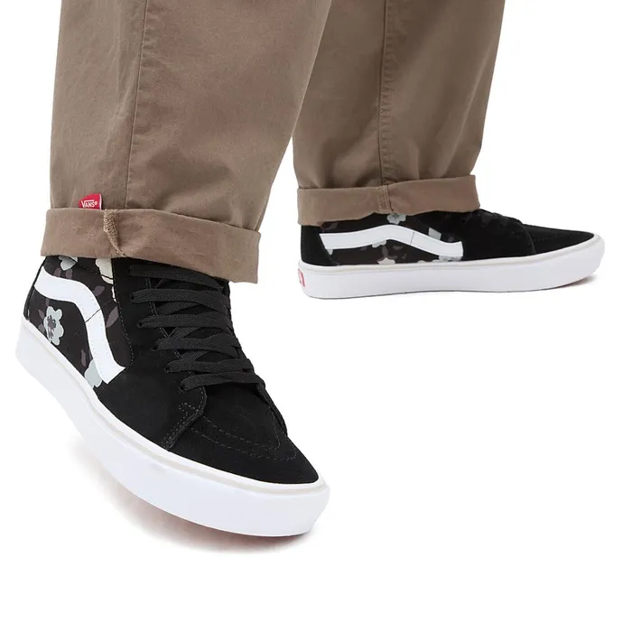 Vans Classics Women ComfyCush Sk8Hi Shoes Black