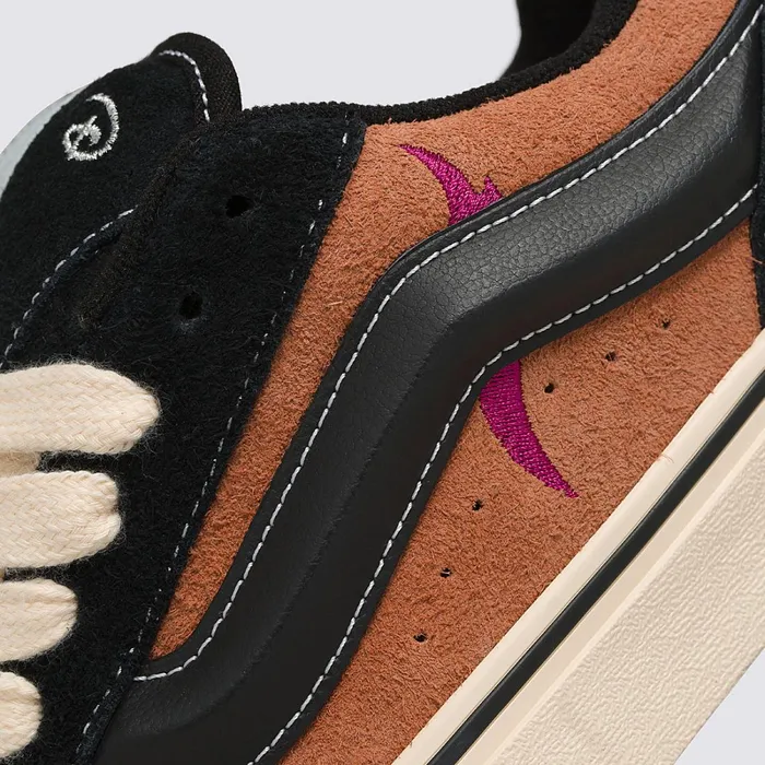 Vans Classics Women Disney X Knu Skool Shoes Black
