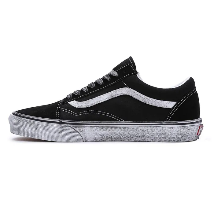 Vans Classics Women Stressed Old Skool Shoes Black