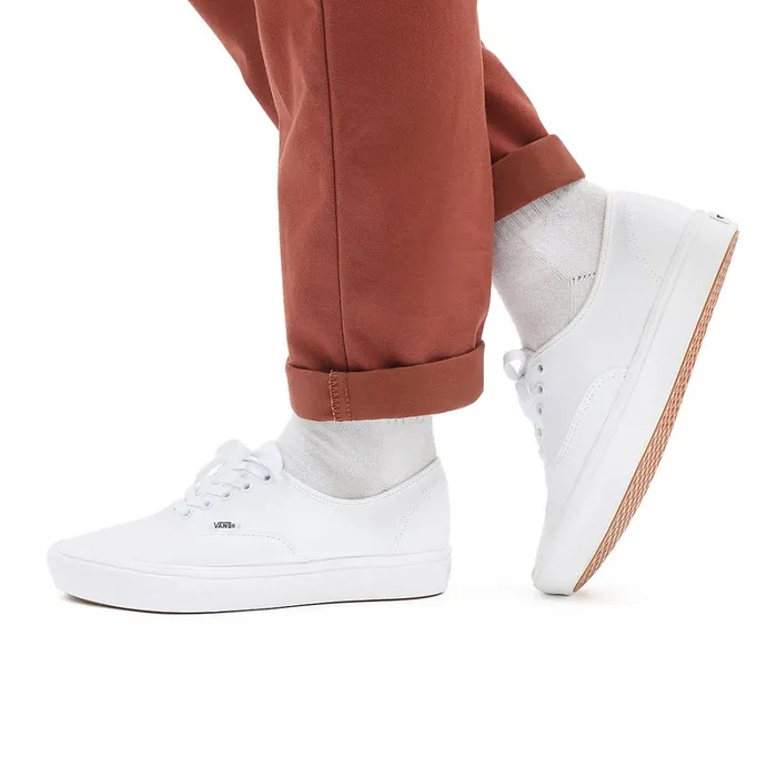 Vans Comfycush Shoes WomenMen Classic ComfyCush Authentic Shoes White