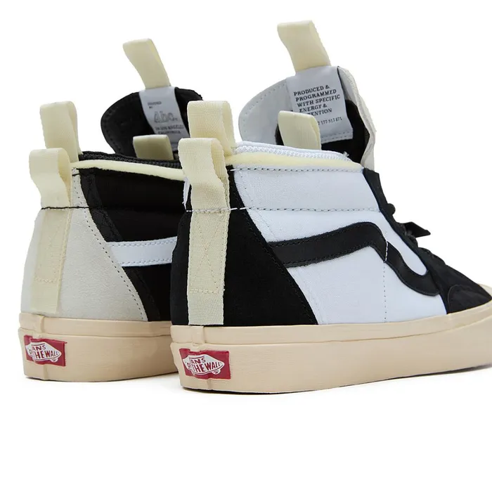 Vans HiTop Shoes Men Vault By X Abc Sk8Hi EXT Mismatch Shoes Black