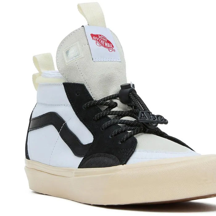Vans HiTop Shoes Men Vault By X Abc Sk8Hi EXT Mismatch Shoes Black