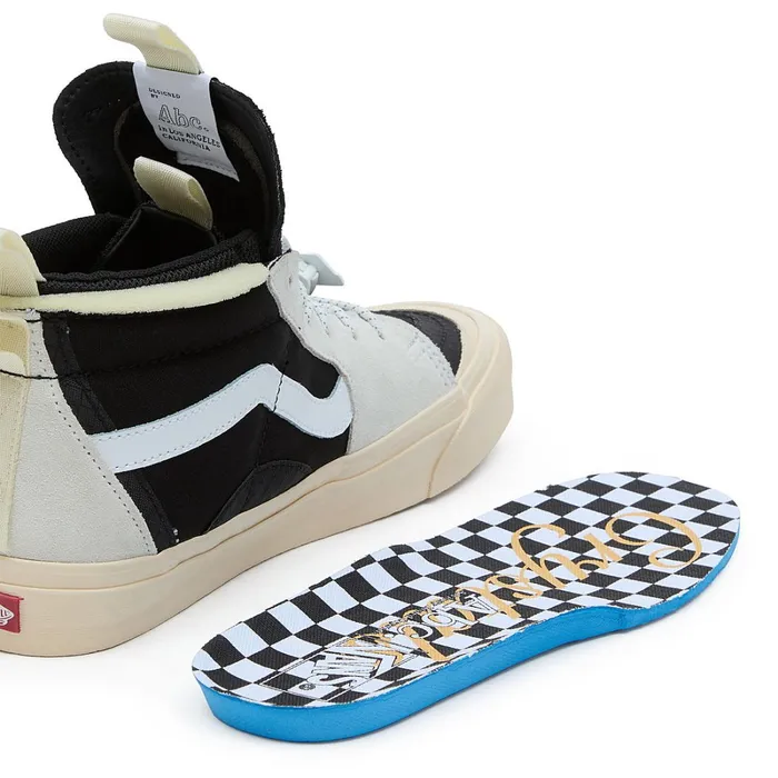 Vans HiTop Shoes Men Vault By X Abc Sk8Hi EXT Mismatch Shoes Black