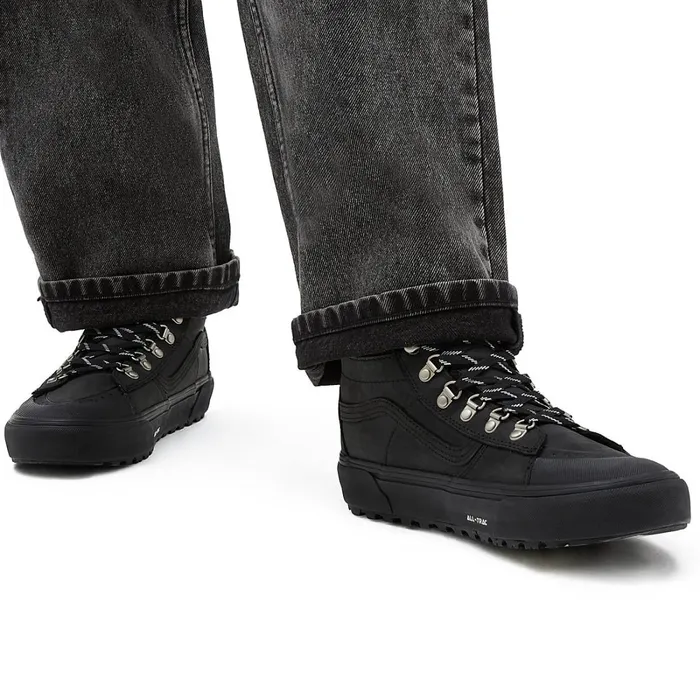 Vans HiTop Shoes Women Sk8Hi DR MTE2 Shoes Black