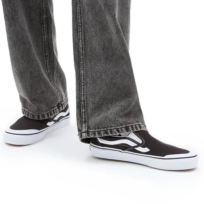 Vans View All Men Classic SlipOn 138 Sidestripe Shoes Black