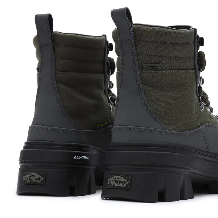 Vans View All Men Colfax Elevate MTE2 Shoes Green