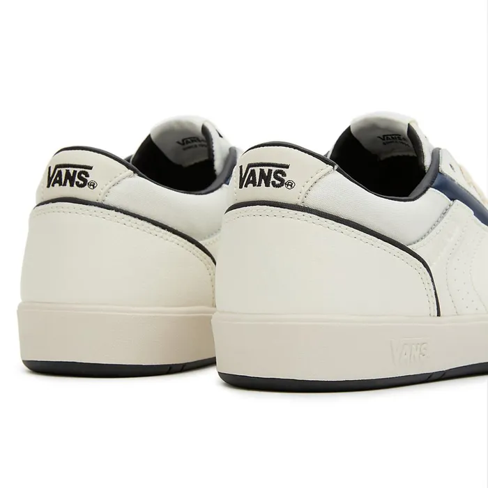 Vans View All Men Lowland ComfyCush JMP Vintage Leather Shoes White