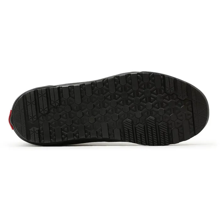 Vans View All Men Mid Slip MTE1 Shoes Black