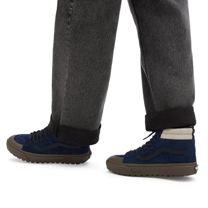 Vans View All Men Sk8Hi MTE2 Shoes Blue