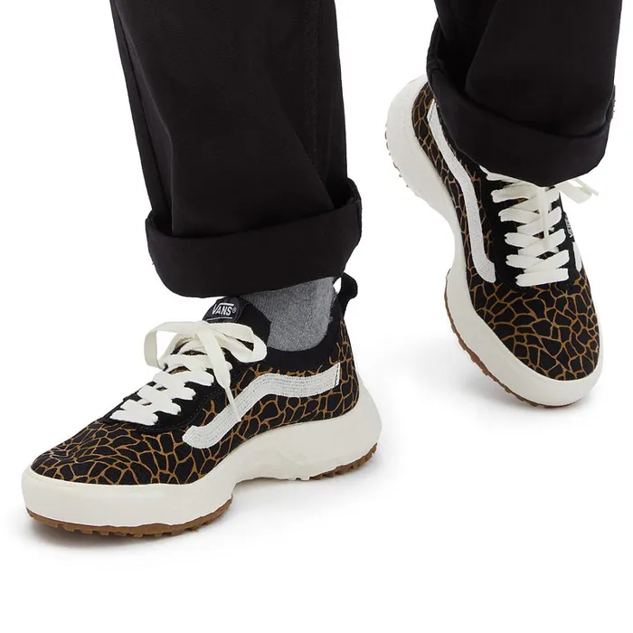 Vans View All Men UltraRange VR3 Shoes Black Brown