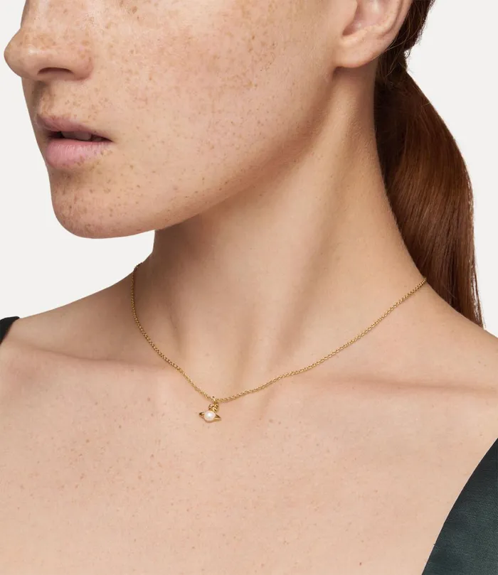 Vivienne Westwood Necklaces Women Balbina Pendant Necklace Gold Cream Pearl