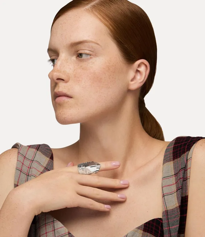 Vivienne Westwood Rings MenWomen Armour Ring Platinum