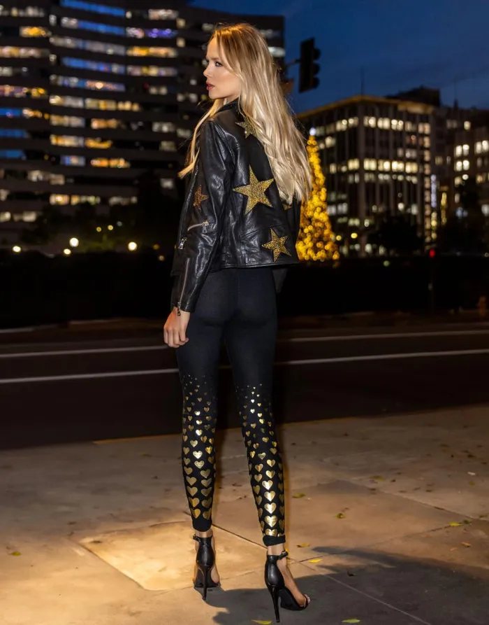 Women039sMen039s Shae All Over Foil Hearts Black Lauren Moshi Hoodies