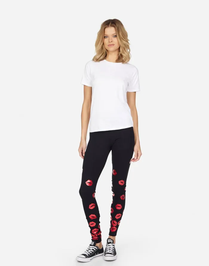 Women039s Shae Red Foil Scattered Lips Black Lauren Moshi Leggings