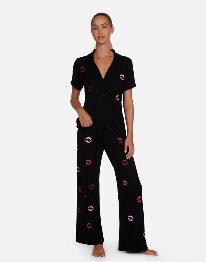 Women039s Waverly Mini Watercolor Lips Black Lauren Moshi Short Sleeve