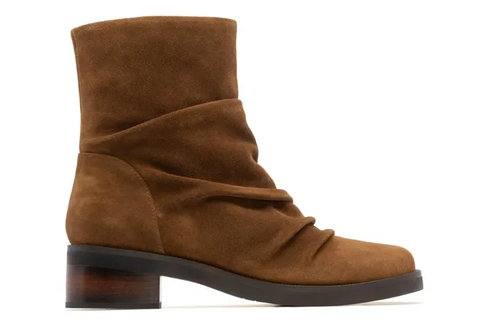 Women ABEO Footwear Boots Traverse Scrunch Light Tan Women ABEO Footwear Boots Traverse Scrunch Light Tan