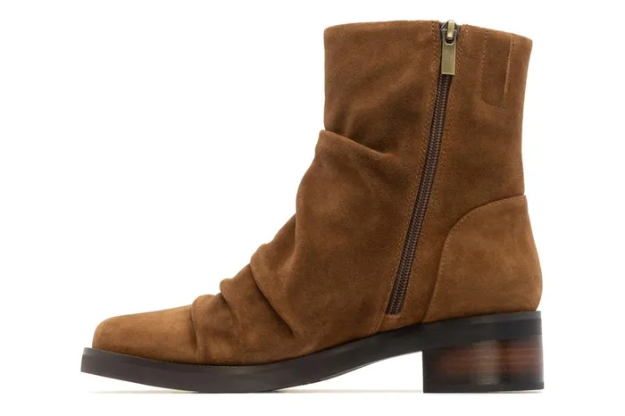 Women ABEO Footwear Boots Traverse Scrunch Light Tan Women ABEO Footwear Boots Traverse Scrunch Light Tan