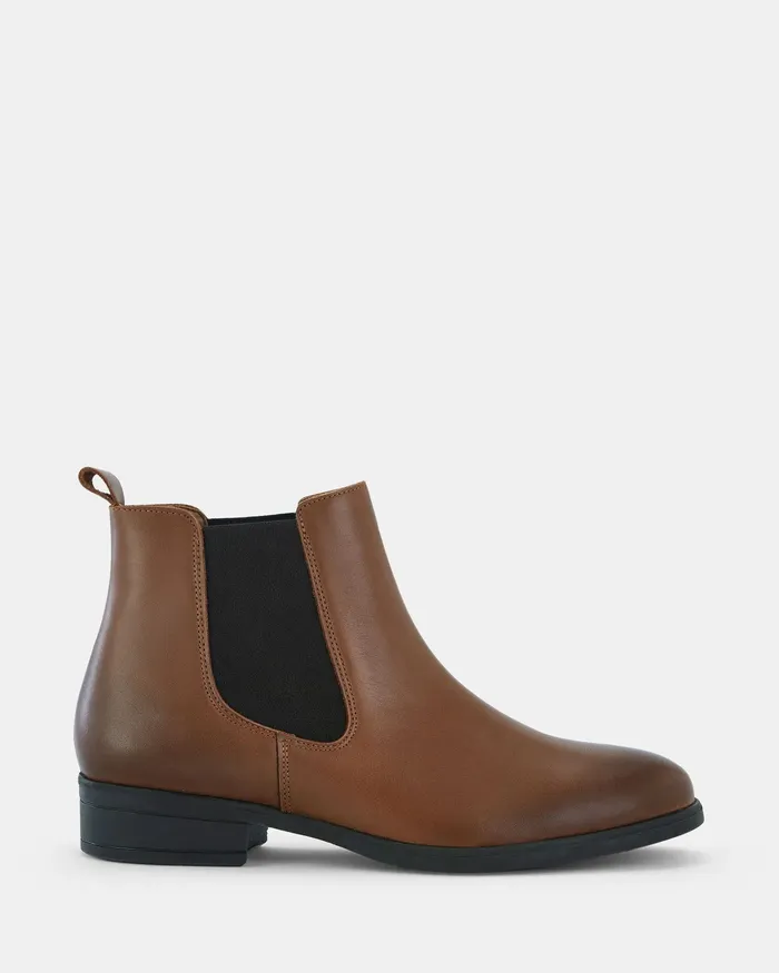 Women Ankle Boots NOVO Shoes DECLAN TAN