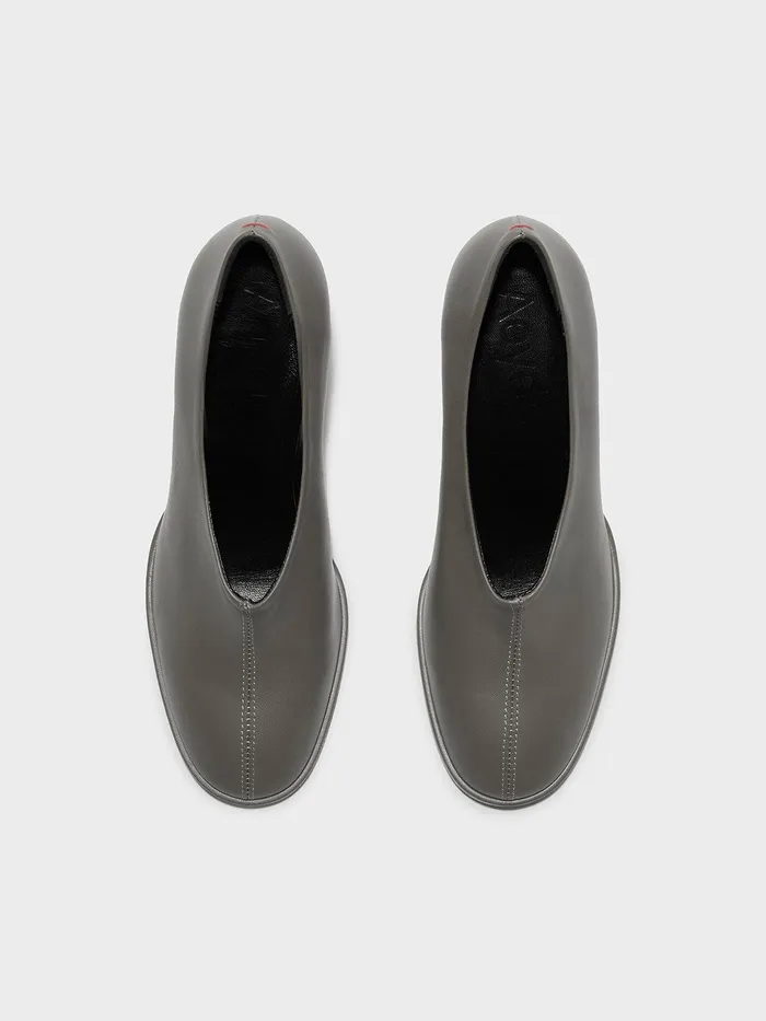 Women Izzy Nappa Leather Pumps Aeyde Pumps