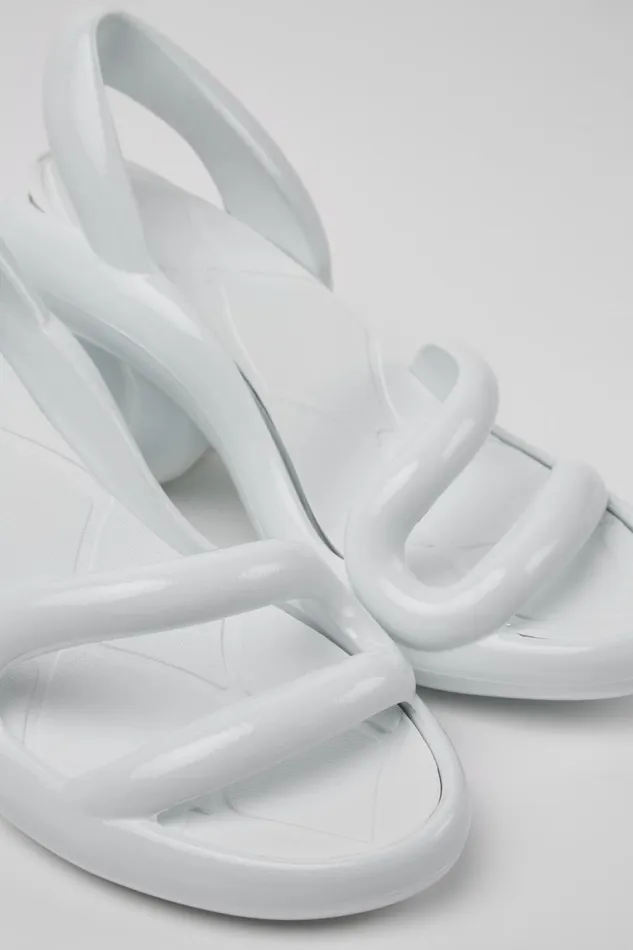 Women Kobarah White Unisex Sandals Camper Heels