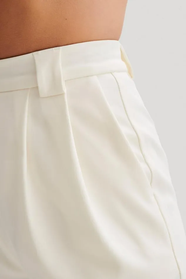Women Meshki Bottoms Sigourney Suiting Shorts 8211 Ivory