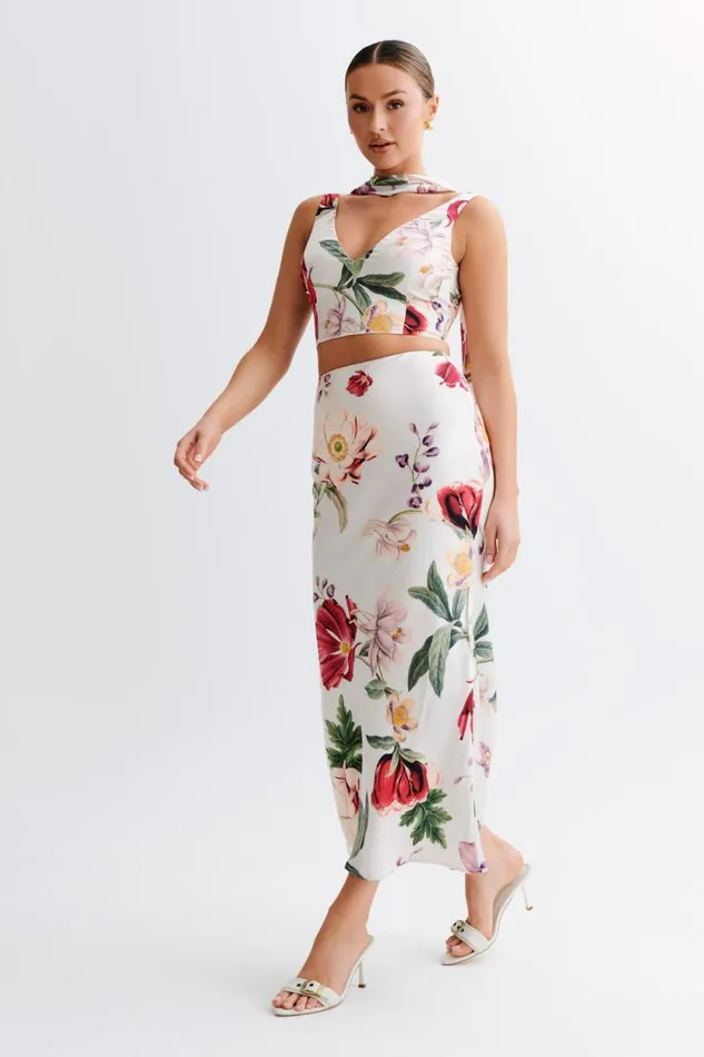 Women Meshki Tops Carla Satin Sleeveless Top With Scarf 8211 Bella Rosa Print