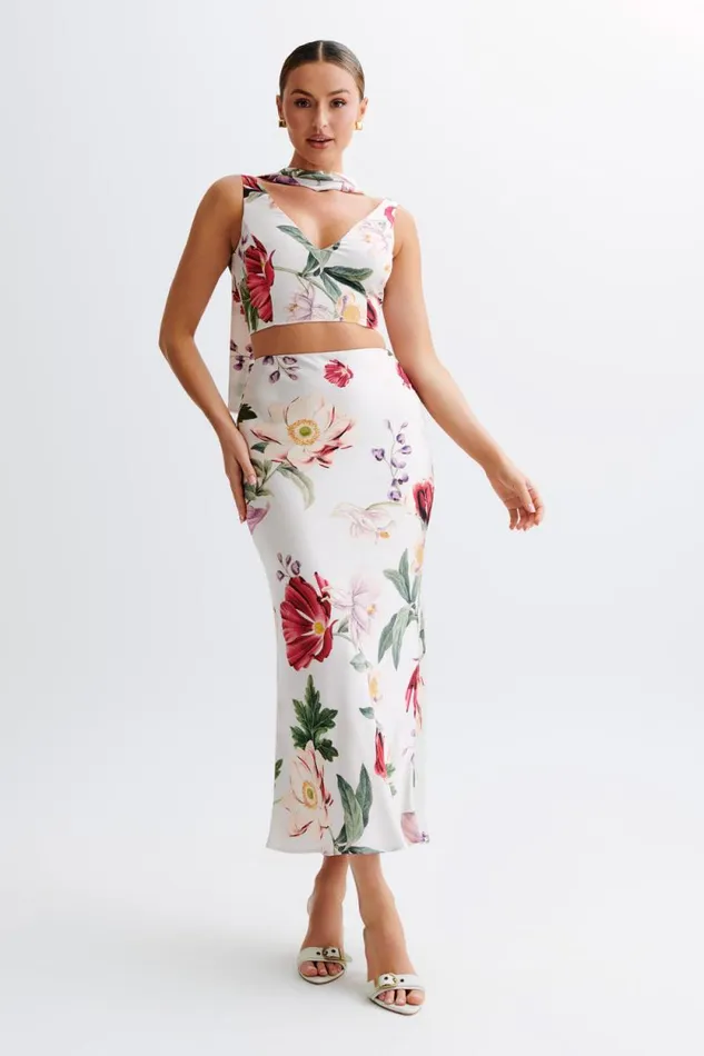 Women Meshki Tops Carla Satin Sleeveless Top With Scarf 8211 Bella Rosa Print
