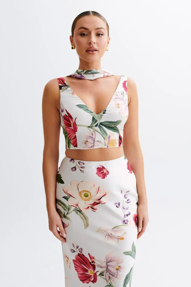 Women Meshki Tops Carla Satin Sleeveless Top With Scarf 8211 Bella Rosa Print