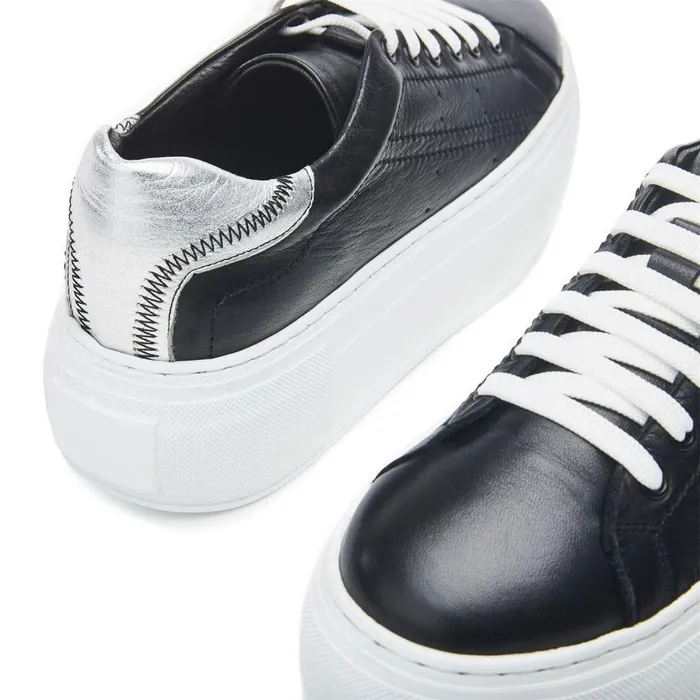Women Moda In Pelle Black Trainers Bsoleful BKendri Black Silver Leather
